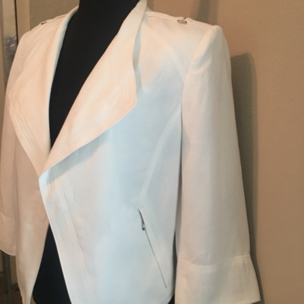 Women’s jacket - Picture 2 of 7